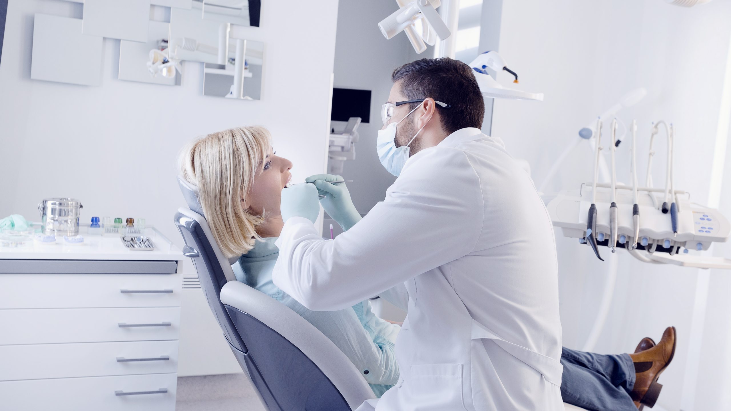 Dentist in Tualatin, OR
